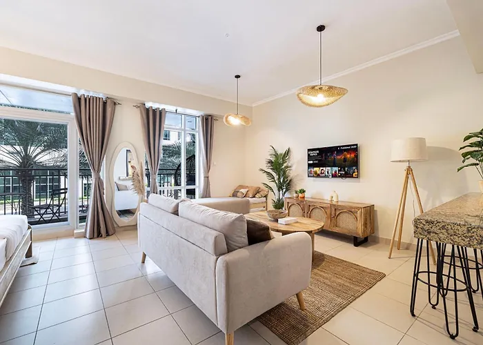 Luxury Studio Near Burj Khalifa