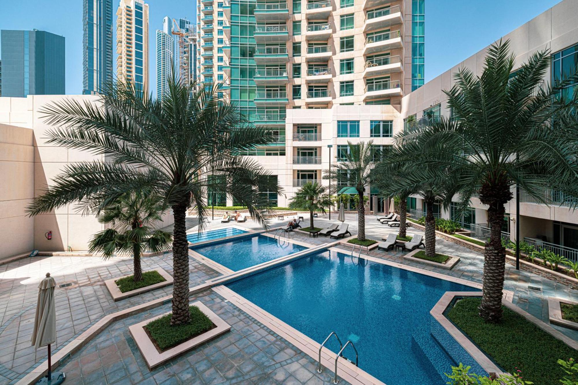 Luxury Near Burj Khalifa Apartment Dubai